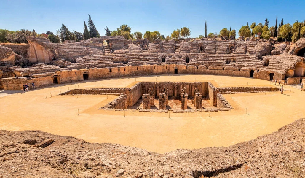 ▷ SANTIPONCE » Qué ver y hacer. Patrimonio histórico. Anfiteatro Itálica en Santiponce