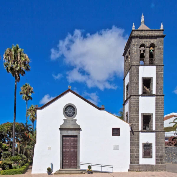 ▷ EL SAUZAL » Qué ver y hacer. Villa al norte de Tenerife Iglesia de San Pedro Apóstol en El Sauzal