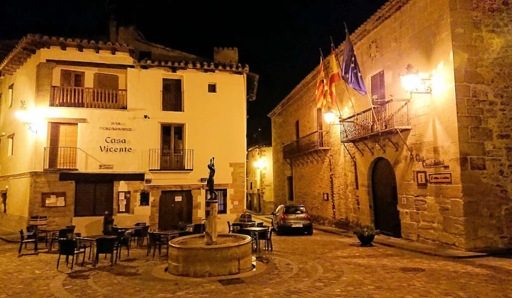 ▷ RUBIELOS DE MORA » Qué ver y hacer. Villa turolense Lonja en Rubielos de Mora