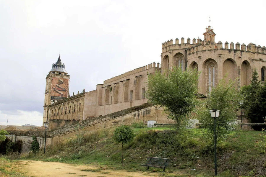 ▷ SANTIPONCE » Qué ver y hacer. Patrimonio histórico. Monasterio San Isidoro
