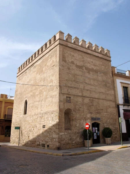 MARCHENA » Qué ver y hacer en esta pintoresca villa andaluza Torre de la Muralla