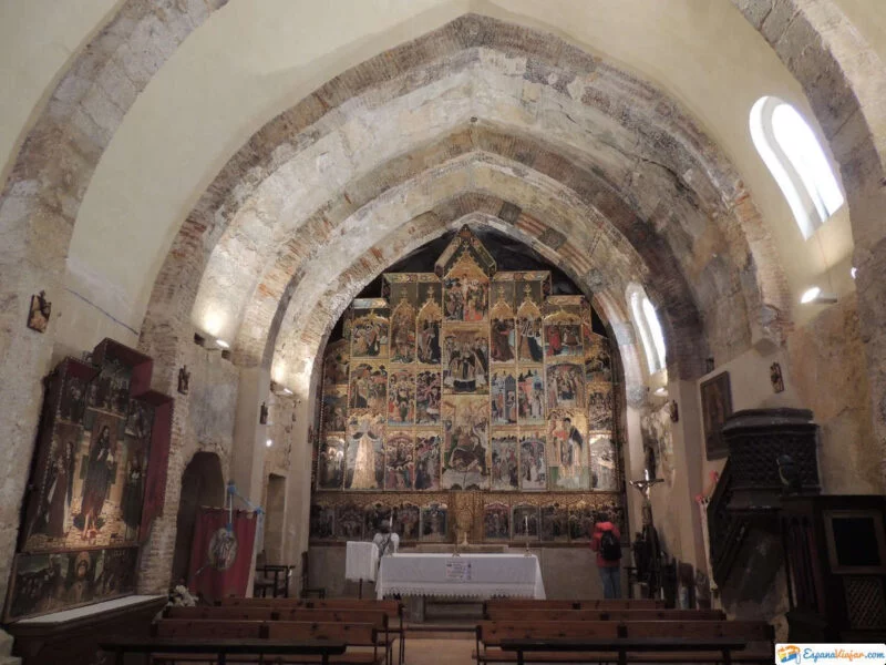 ▷ ANENTO » Qué ver y hacer en este pueblo de Zaragoza Ábside de la Iglesia de San Blas