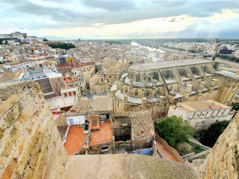 ▷ TORTOSA » Qué ver y hacer en esta comarca del Tarragonés Casco Histórico de Tortosa