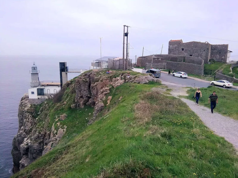 ▷ LEQUEITIO » Desubre qué ver y hacer. Pueblo marinero. Ermita de Santa Catalina