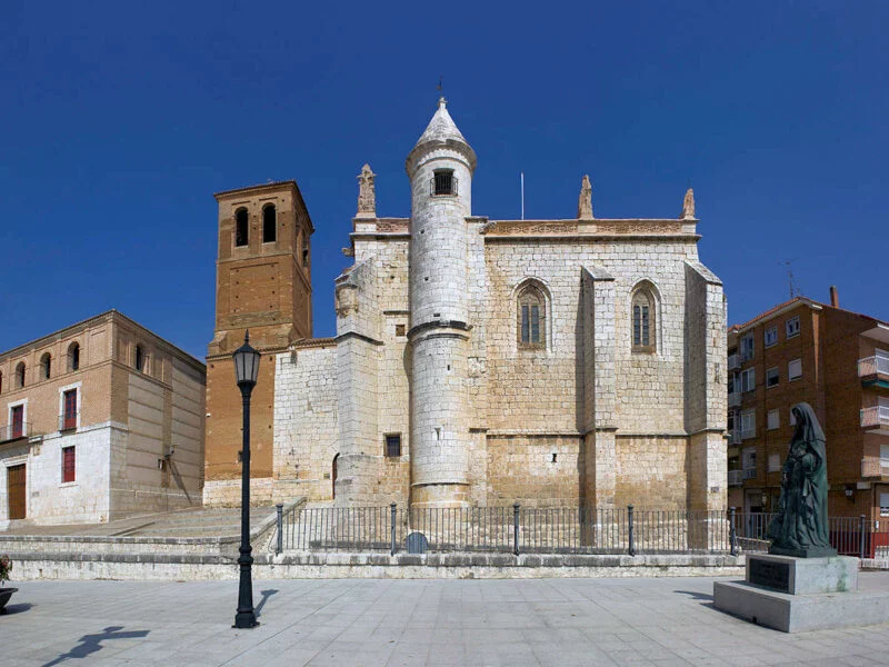 ▷ TORDESILLAS » Qué ver y hacer. Conoce su historia. Iglesia de San Antolín
