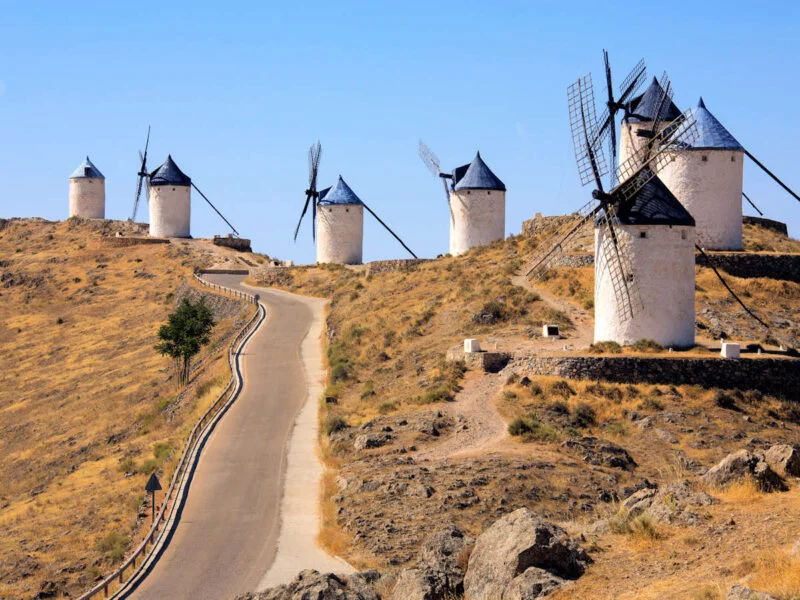 ▷ CONSUEGRA » Qué ver y hacer. Descubre su vasta historia Molinos de Viento en Consuegra