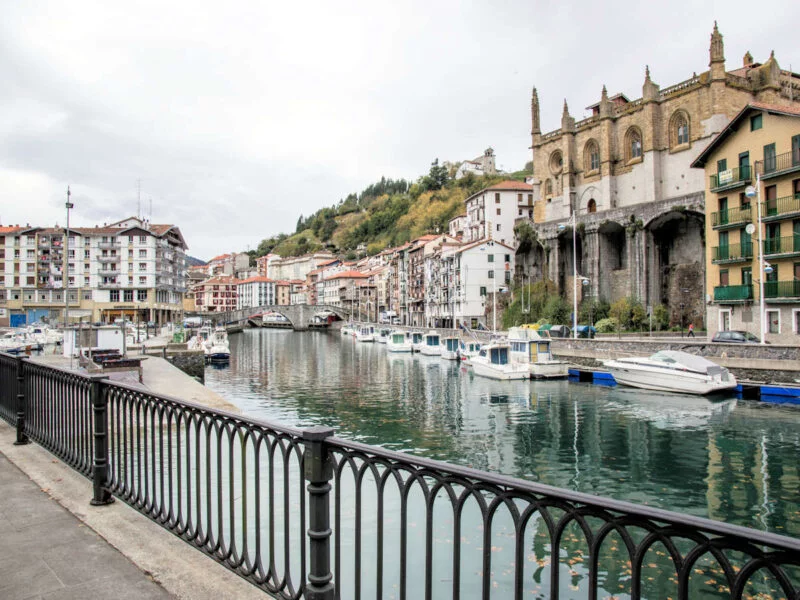 ▷ ONDARROA » Qué ver y hacer en la “villa de los puentes” Ondarroa en Vizcaya