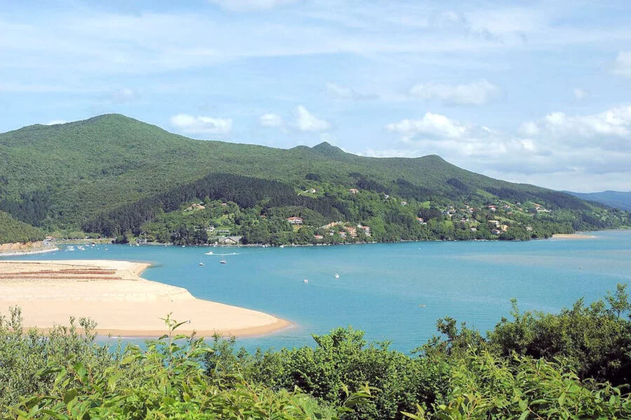 ▷ MUNDAKA » Qué ver y hacer en esta joya natural viscaína Playa de Laidatxu