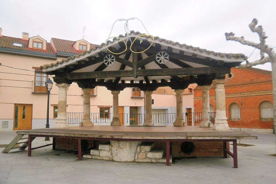 ▷ SIMANCAS » Qué ver y hacer. Comarca de Castilla y León Plaza Mayor de Simancas