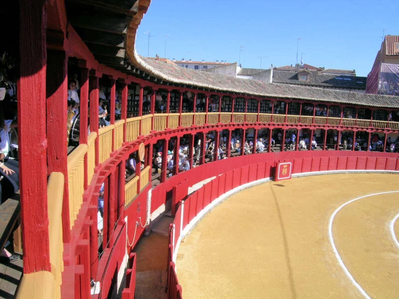 ▷ TORO » Qué ver y hacer. Una joya monumental. Plaza de Toros en Toro