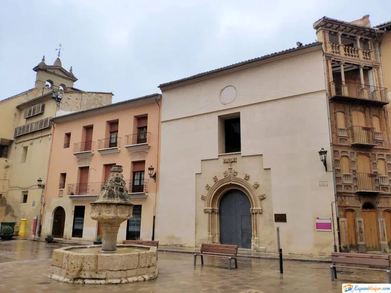 ▷ XÁTIVA » Qué ver y hacer en este pueblo valenciano Plaza de la Trinitat