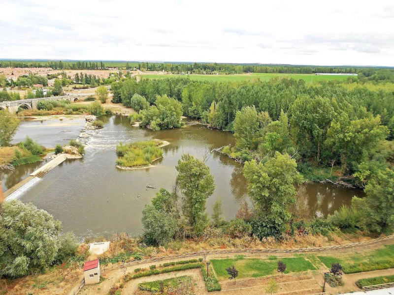 ▷ SIMANCAS » Qué ver y hacer. Comarca de Castilla y León Rivera del Pisuerga