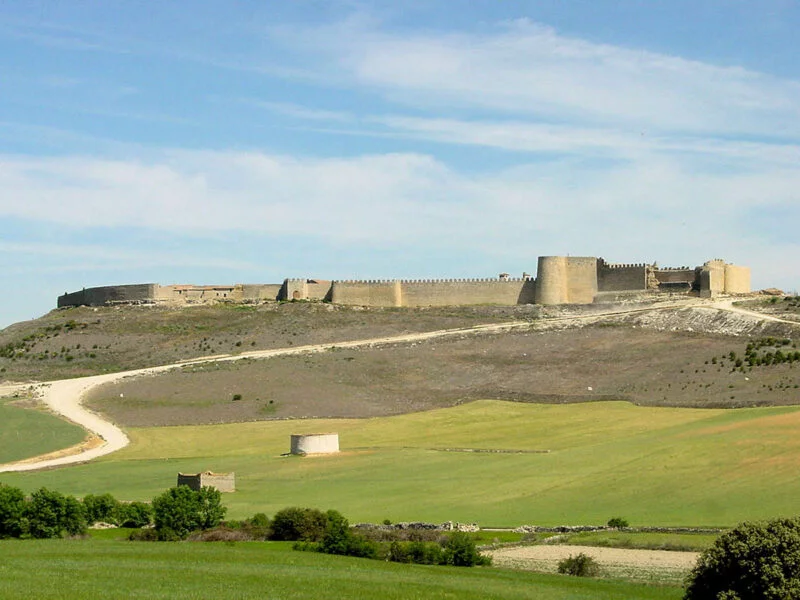 ▷ URUEÑA » Descubre qué ver y hacer. Villa amurallada. Urueña en Valladolid