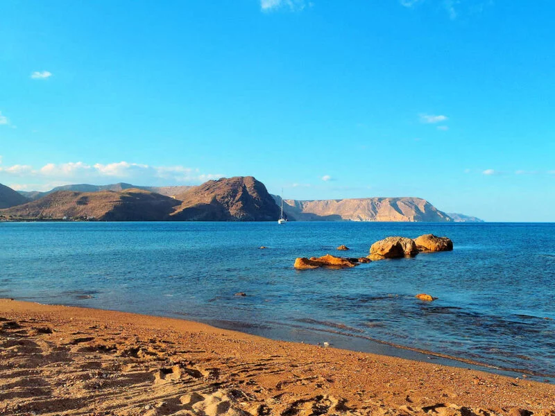 ▷ LAS NEGRAS » Qué ver y hacer. Interesante pueblo pesquero Playa Cabo de Gata en Las Negras