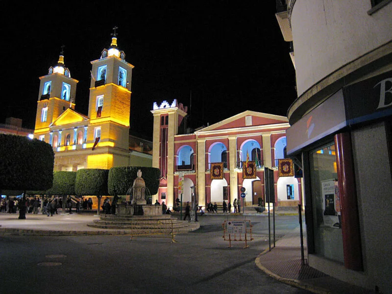 ▷ BERJA » Qué ver y hacer en este pueblo prerromano Plaza de la Constitución de Berja