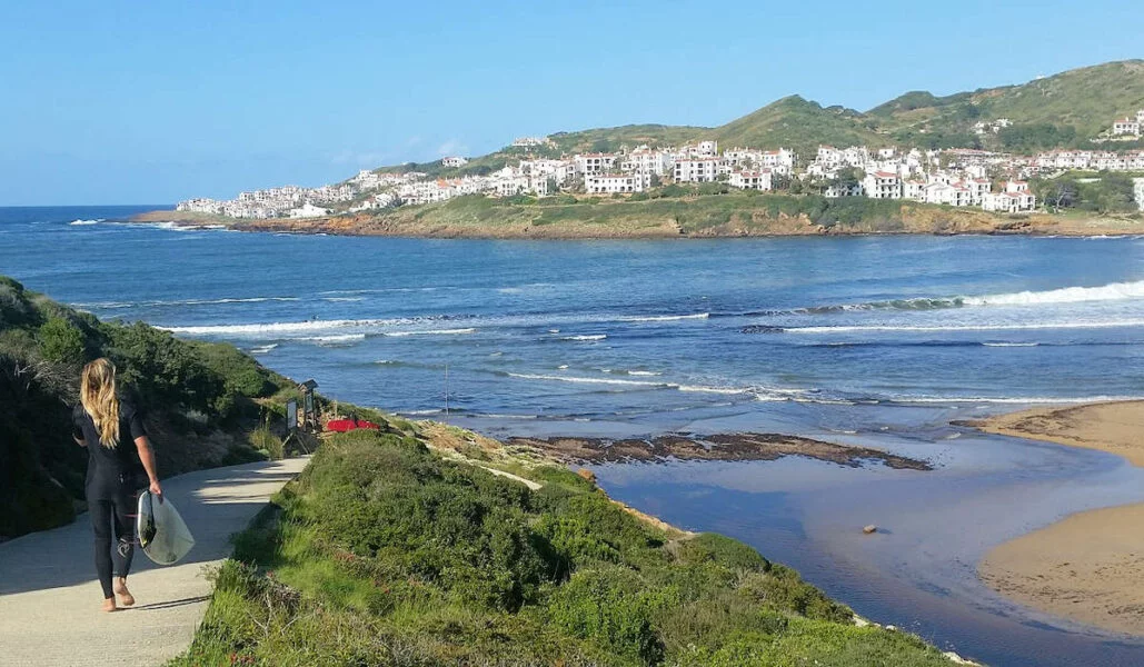 ▷ MERCADAL » Qué ver y hacer en este pueblo menorquín. Cala Tirant