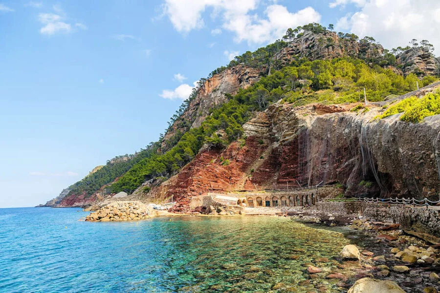 ▷ ESTELLENCS » Qué ver y hacer, pueblo de mar y montaña. Cala de Estellencs