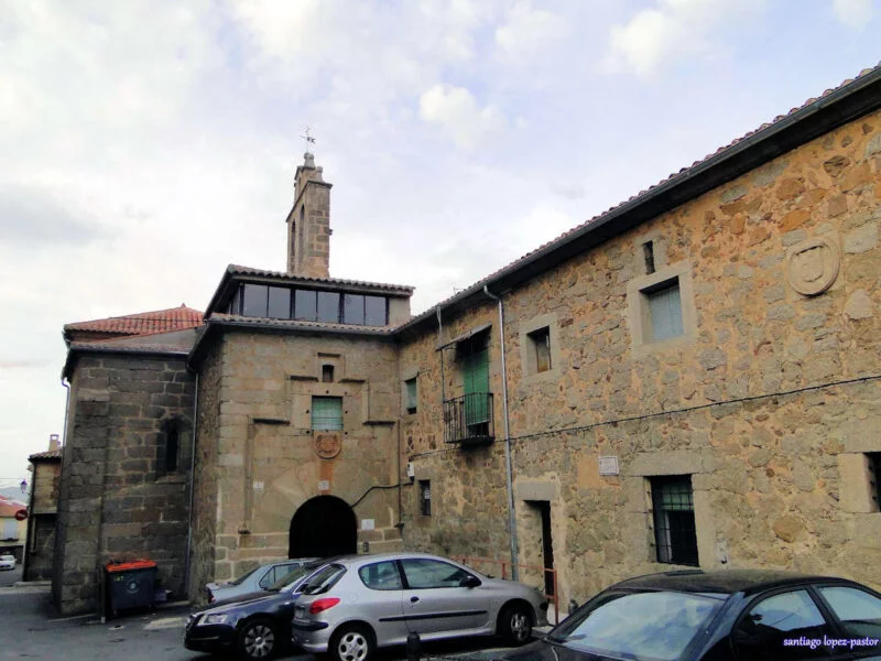 ▷ PIEDRAHITA » Qué ver y hacer. Villa del Valle del Corneja Convento de los Carmelitas