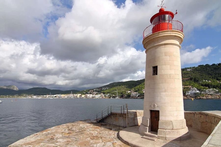 ▷ PORT DE ANDRATX » Qué ver y hace. Enclave marinero. Faro de Port de Andratx