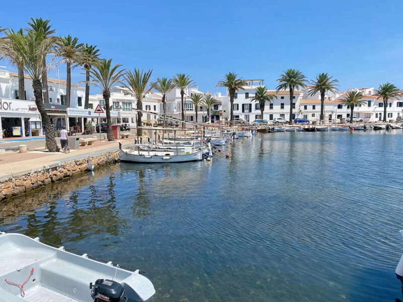 ▷ FORNELLS » Qué ver y hacer en este pueblo con encanto. Fornells en Menorca