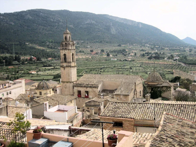 ▷ BIAR » Qué ver y hacer en este histórico destino turístico Iglesia de Nuestra Señora de la Asunción en Biar