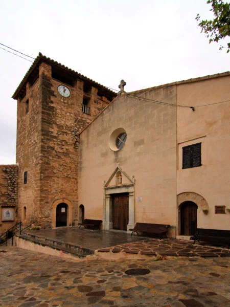 ▷ ESTELLENCS » Qué ver y hacer, pueblo de mar y montaña. Iglesia de San Juan Bautista en Estellencs