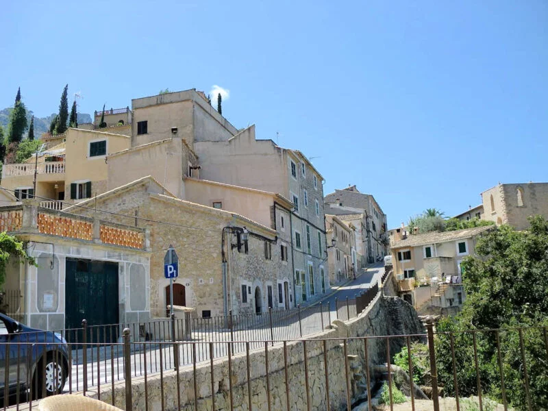 ▷ ESTELLENCS » Qué ver y hacer, pueblo de mar y montaña. Visita Estellencs