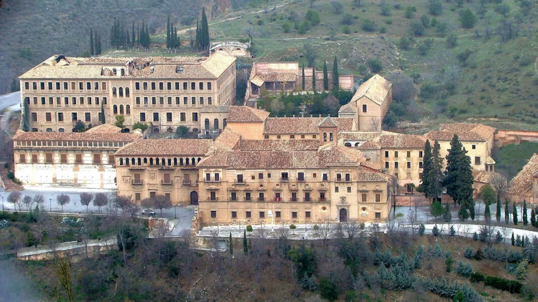▷ 21 Mejores Lugares QUE VER EN GRANADA Abadía del Sacromonte