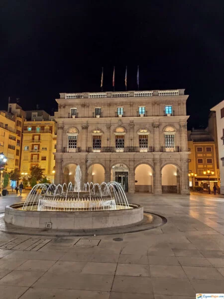 ▷ 18 Lugares QUE VER EN CASTELLÓN DE LA PLANA Ayuntamiento de Castellón