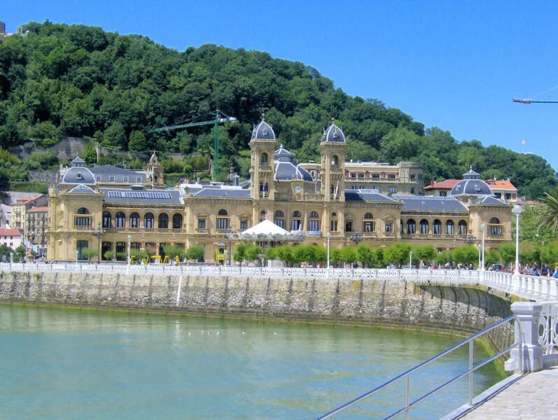 ▷ SAN SEBASTIÁN » Qué ver y hacer. 20 lugares imprescindibles Ayuntamiento de San Sebastián