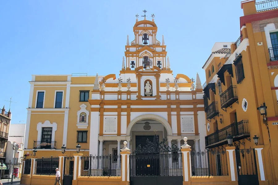 ▷ 21 Mejores Lugares QUE VER EN SEVILLA Basílica de la Macarena en Sevilla