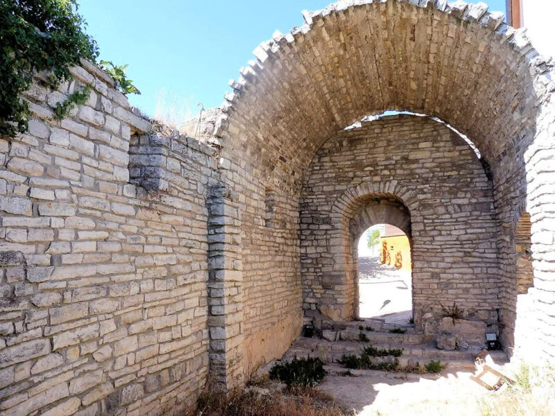 ▷ PUJALT » Qué ver y hacer en este bello poblado pirenaico Capella de Sant Ponç