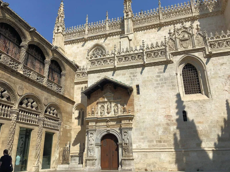 ▷ 21 Mejores Lugares QUE VER EN GRANADA Capilla Real de Granada