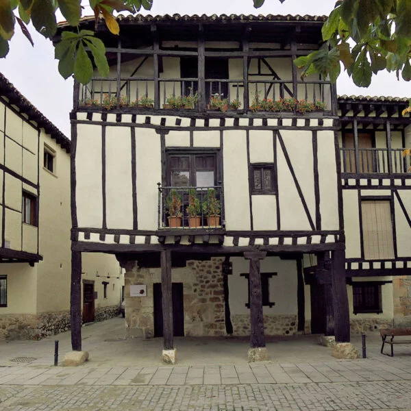 ▷ COVARRUBIAS » Qué ver y hacer. La "Cuna de Castilla". Casa Doña Sancha
