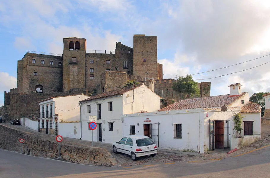 ▷ CASTELLAR DE LA FRONTERA » Descubre Qué Ver y Hacer Castillo de Castellar de la Frontera