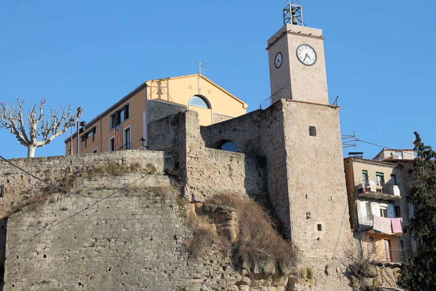 ▷ GIRONELLA » Qué ver y hacer en la joya del Llobregat Castillo de Gironella
