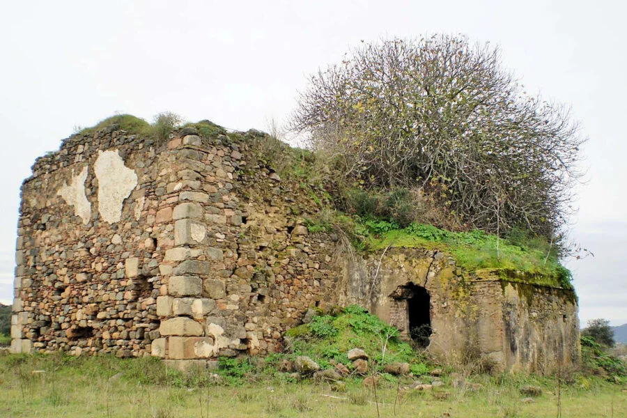 ▷ BURGUILLOS DEL CERRO » Qué ver y hacer en este pueblo Ermita de la Encarnación de Torres