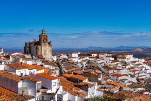 FERIA-Pueblos más bonitos de Badajoz. Foto por Depositphotos.