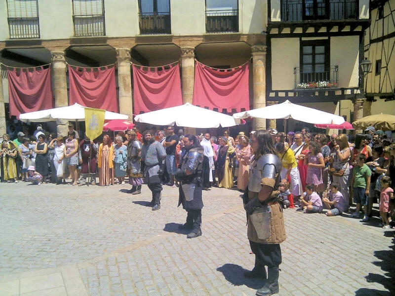 ▷ COVARRUBIAS » Qué ver y hacer. La "Cuna de Castilla". Festividades de Covarrubias