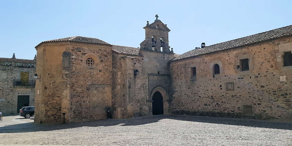 Iglesia y Convento San Pablo