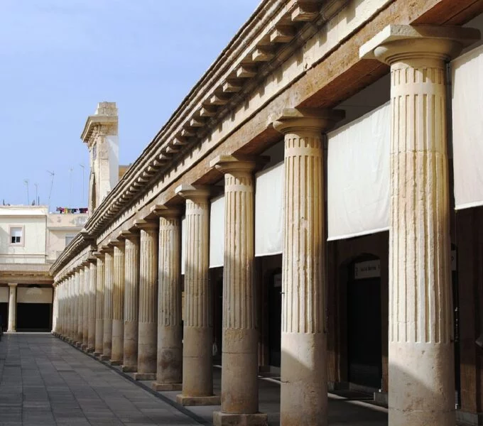 ▷ 18 Mejores Lugares QUE VER EN CÁDIZ Mercado Central de Abastos