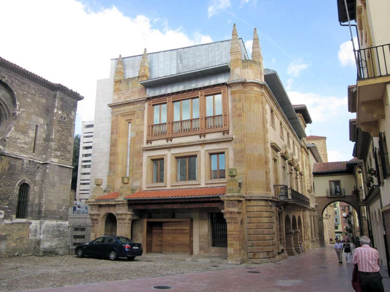 ▷ 13 Mejores Lugares QUE VER EN OVIEDO Museo Arqueológico de Asturias