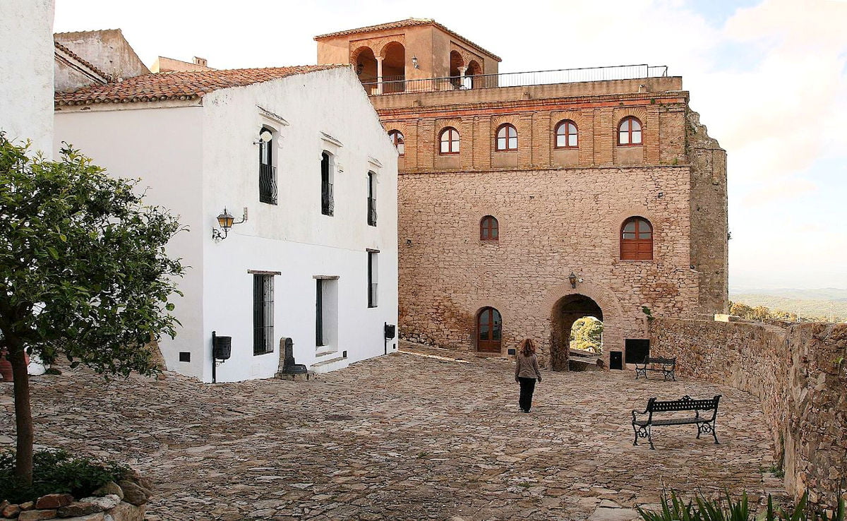 CASTELLAR DE LA FRONTERA » Descubre