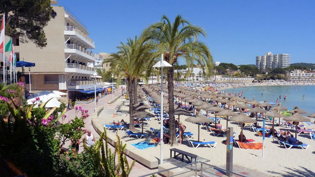 ▷ 12 Mejores Lugares QUE VER EN PALMA DE MALLORCA Playa de Can Pere Antoni