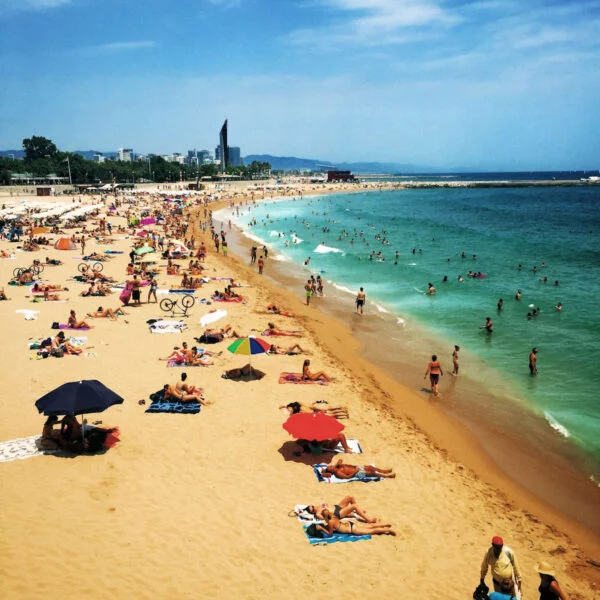 ▷ LAS 10 MEJORES PLAYAS DE BARCELONA + MAPA Playa de Sant Miquel