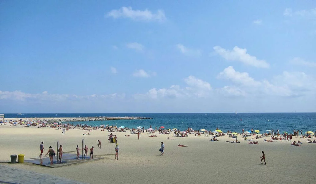▷ LAS 10 MEJORES PLAYAS DE BARCELONA + MAPA Playa del Bogatell