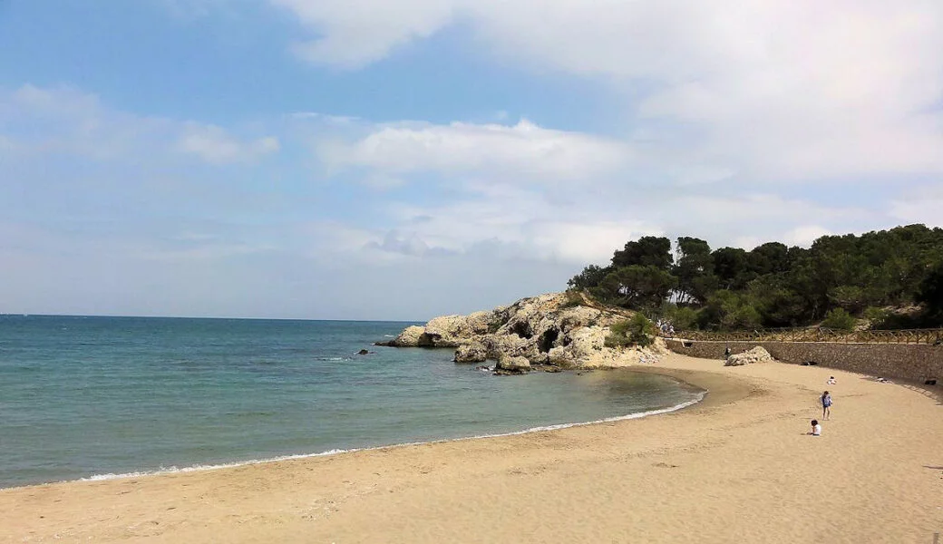 ▷ LAS 21 MEJORES PLAYAS DE COSTA BRAVA + MAPA Playa del Portitxol