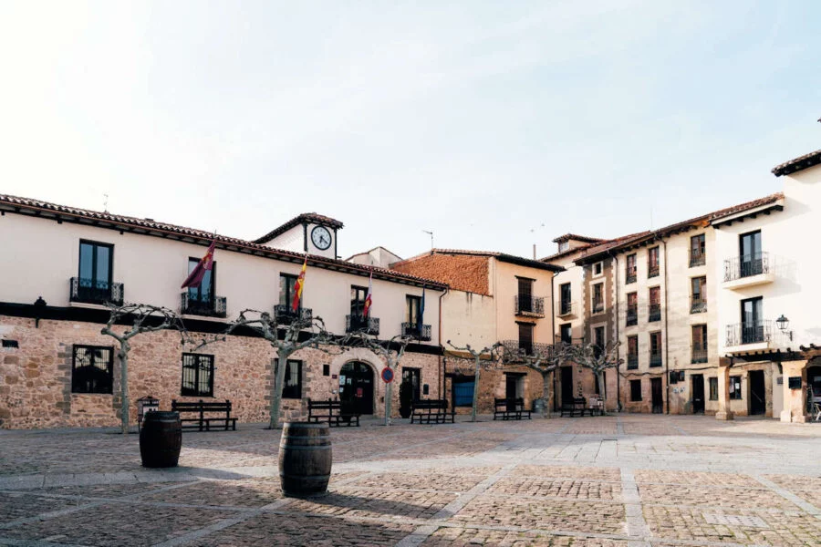 ▷ COVARRUBIAS » Qué ver y hacer. La "Cuna de Castilla". Plaza Mayor de Covarrubias