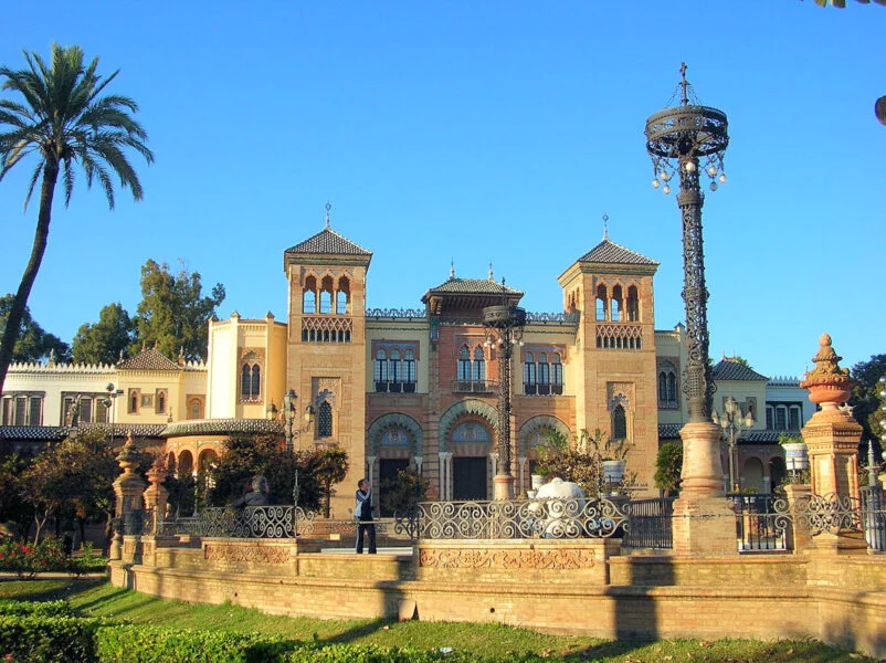 ▷ 21 Mejores Lugares QUE VER EN SEVILLA Plaza de América