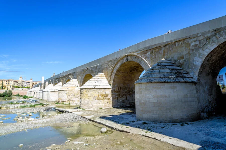 ▷ 22 Mejores Lugares QUE VER EN CÓRDOBA Puente Romano de Córdoba